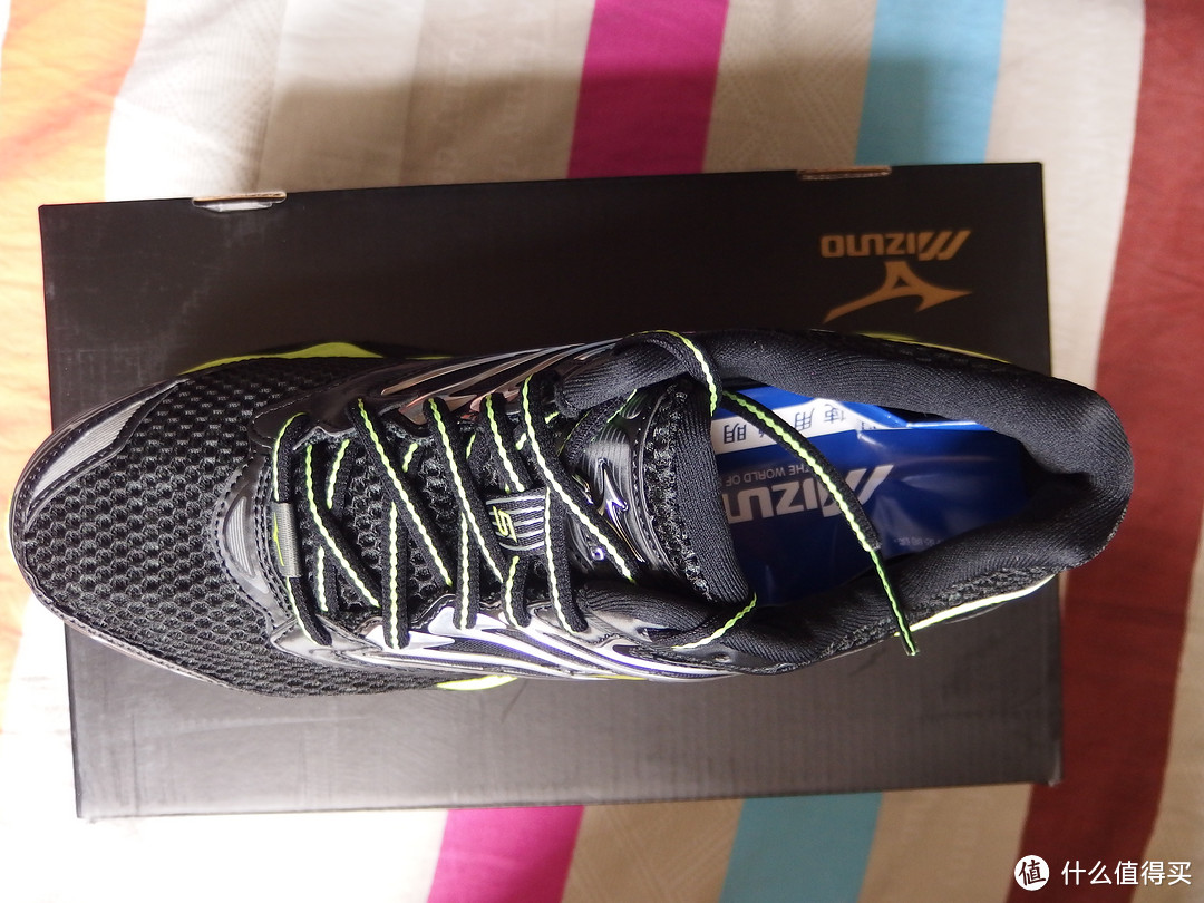 入手 Mizuno 美津浓 Wave Prophecy 5 跑鞋