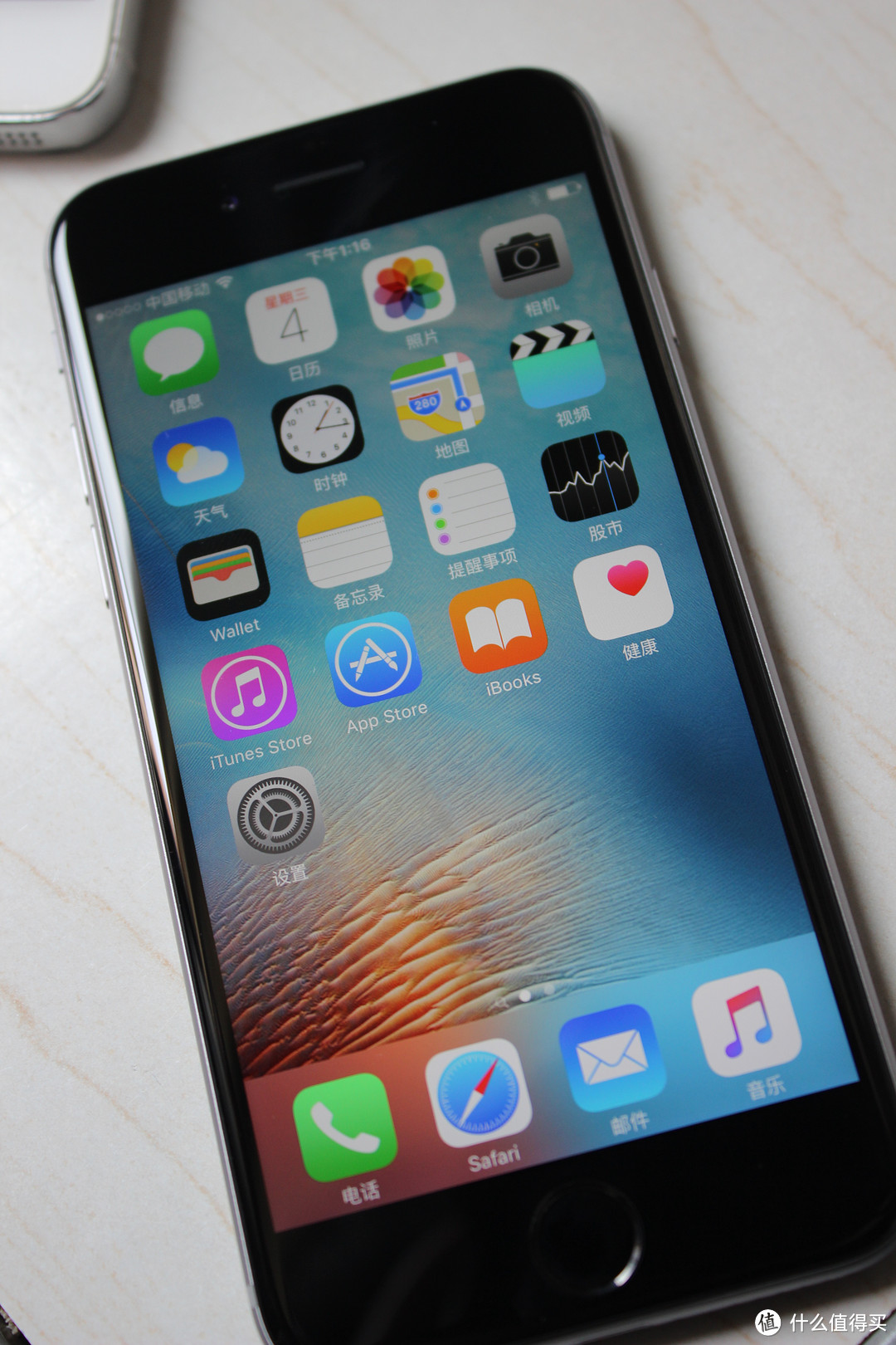 我最喜欢的深空灰——apple 苹果 iphone 6s 64g 全网通智能手机开箱