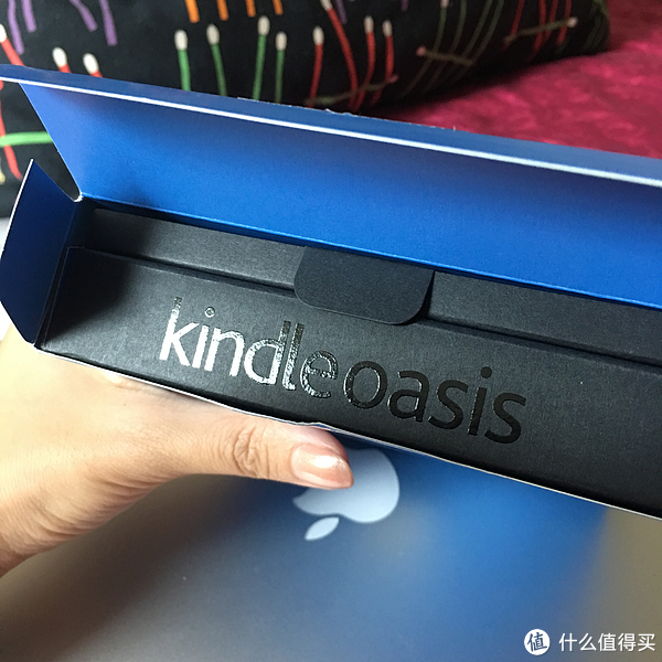 這麼貴值得嗎之 amazon 亞馬遜 kindle oasis 電子書閱讀器 開箱