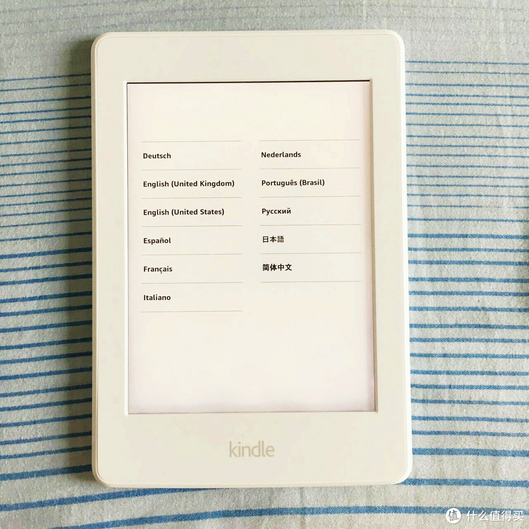 颜值超高的白色版亚马逊：Kindle Paperwhite 3 电子阅读器