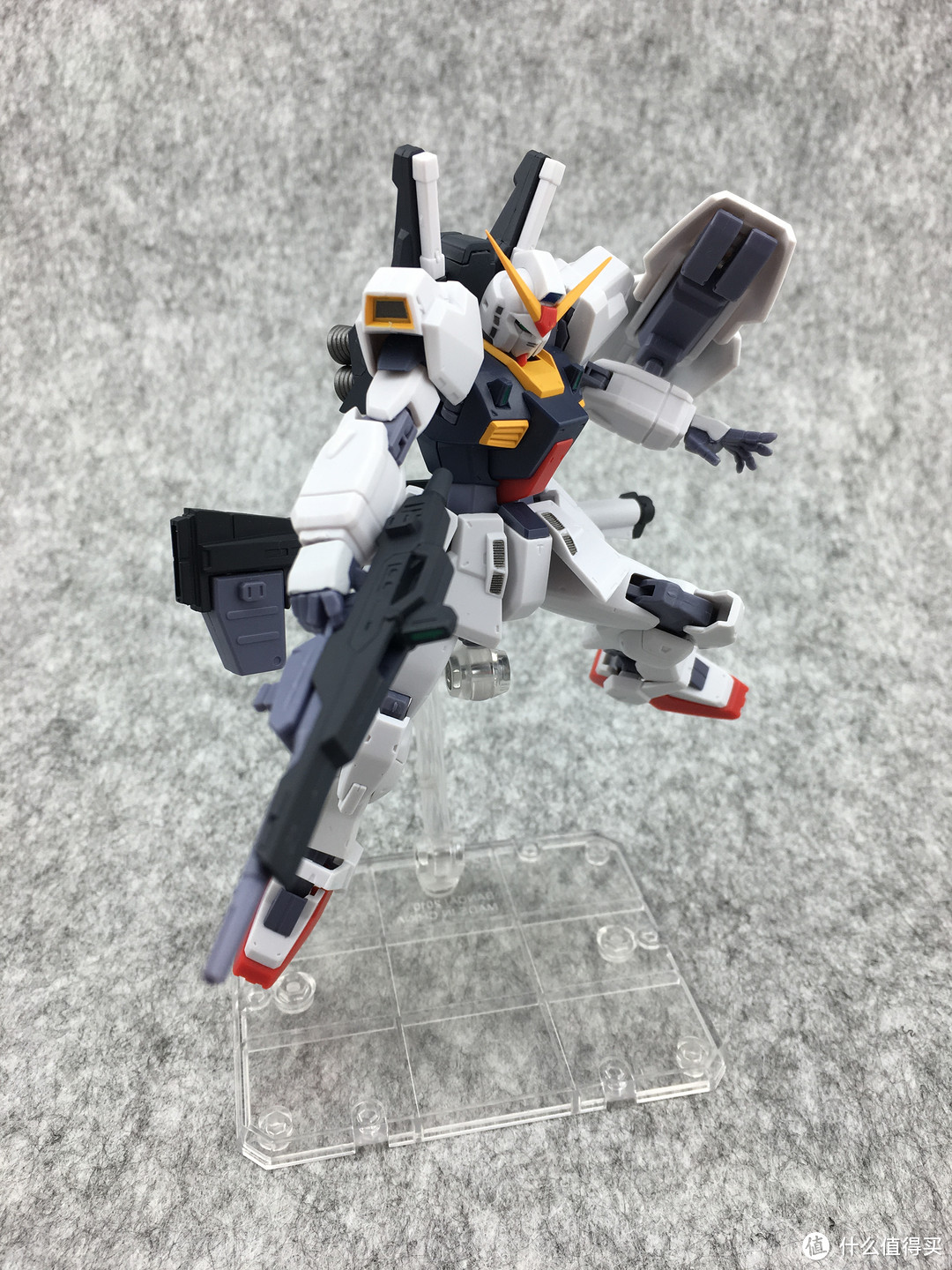 BANDAI 万代 Gundam MkII A.E.U.G Ver 开箱