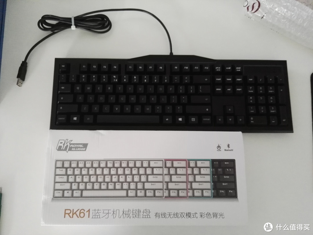 RK ROYAL KLUDGE RK61 迷你键盘 樱桃轴 开箱