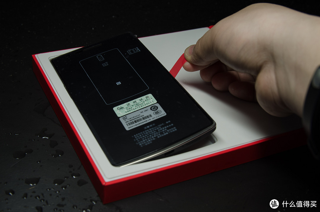 OnePlus one一加一伪开箱：我到底需要什么样的手机