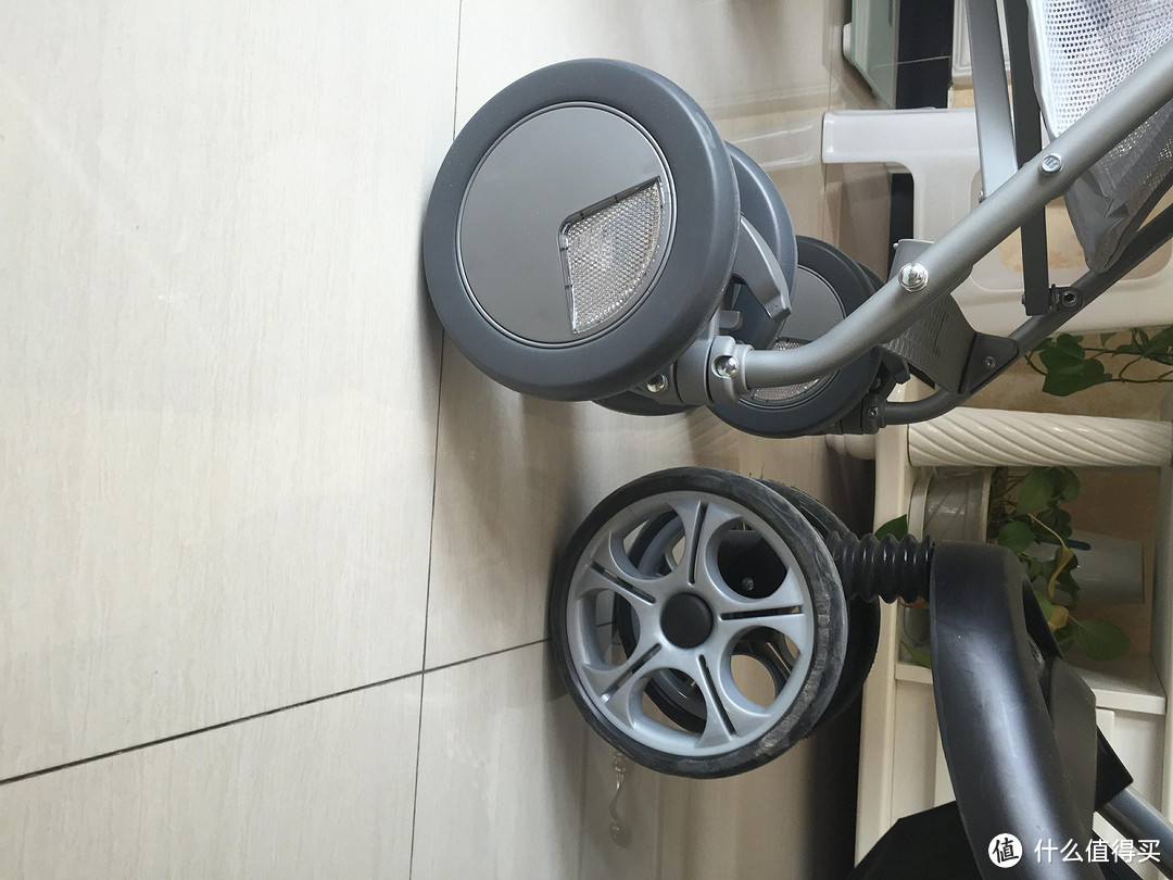 进口豪车与国产车的不完全对比：MACLAREN 玛格罗兰 Techno Stroller XT 婴儿推车开箱记