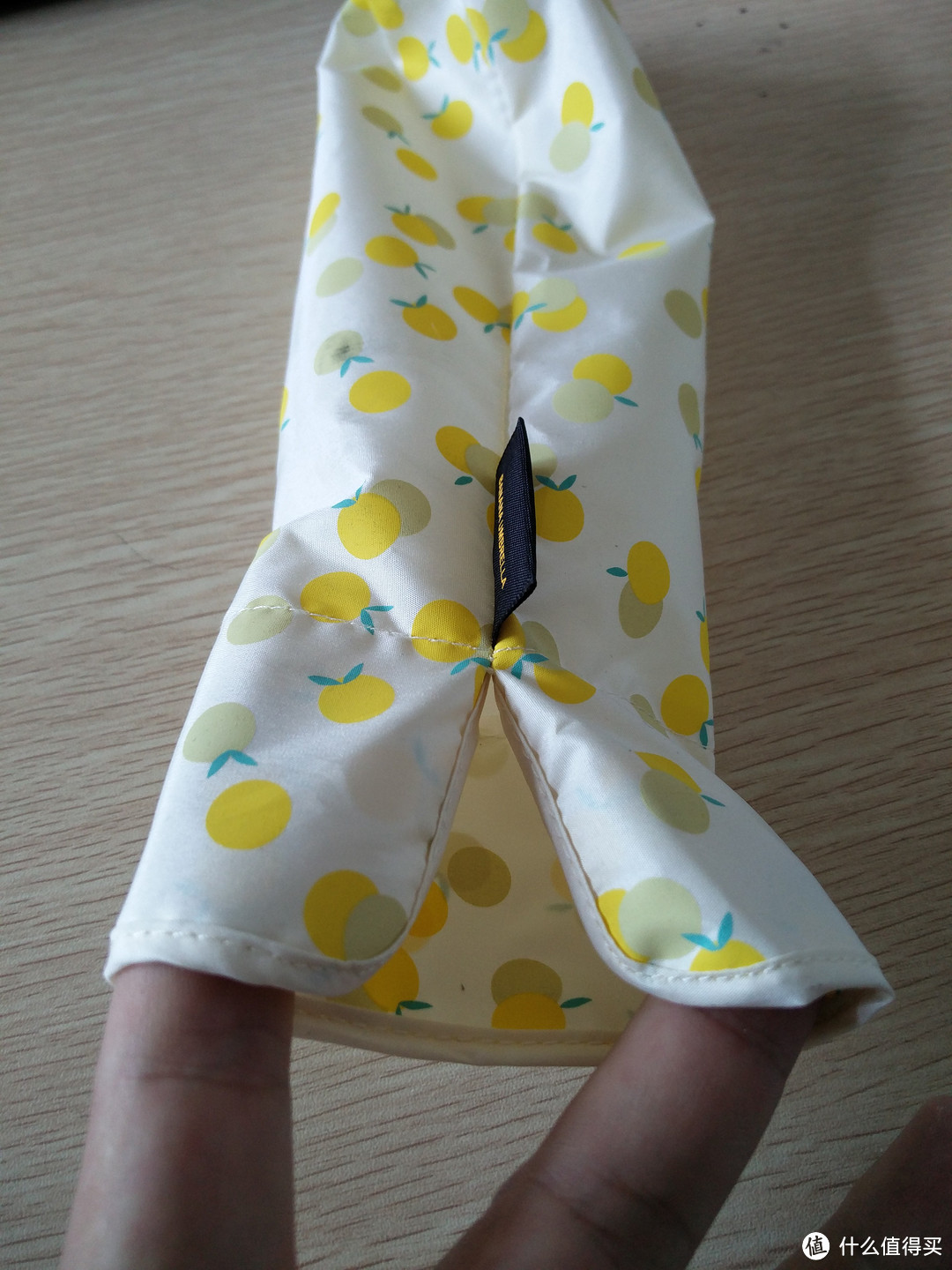 一枚内心柔美的糙汉子的冲动“伞”:BANANA UMBRELLA 蕉下 雨伞