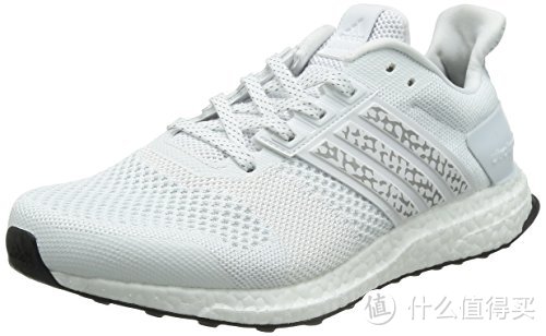 貌美如花、实力超群：白色的adidas 阿迪达斯 ultra boost 跑步鞋