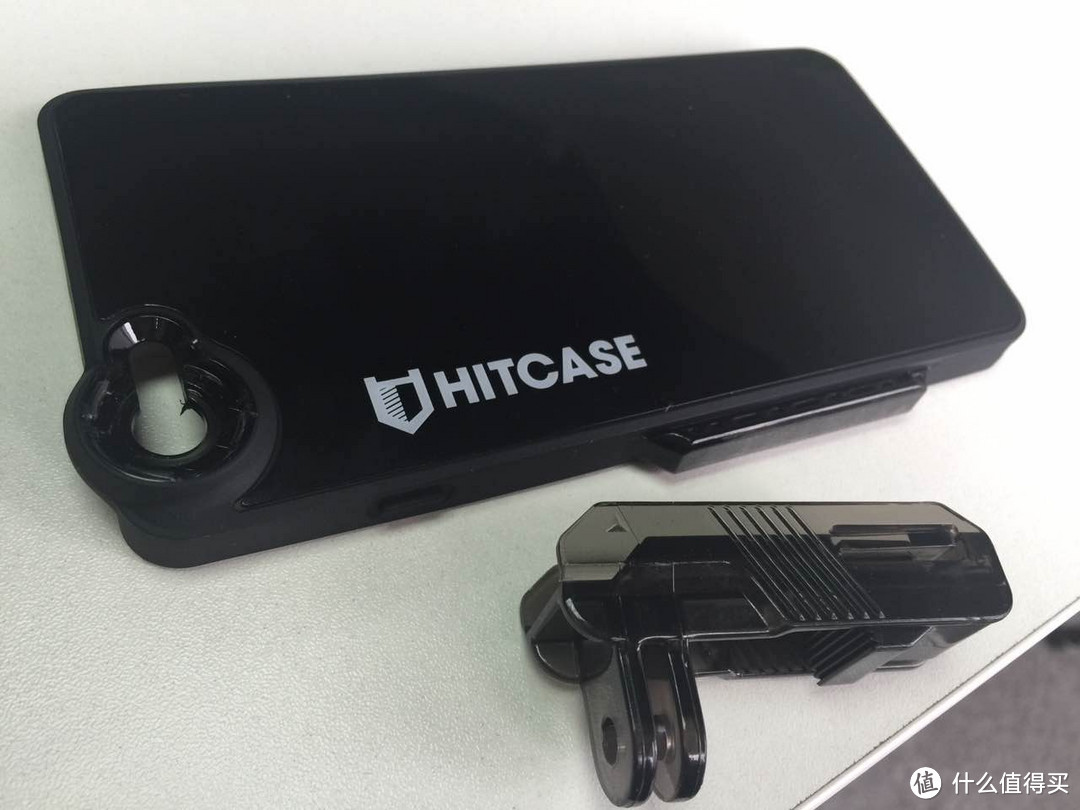 让你的iPhone武装起来！Hitcase 专业极限运动手机配件套装