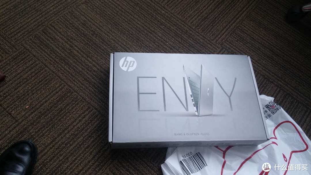 HP ENVY13 全玻璃屏笔记本开箱