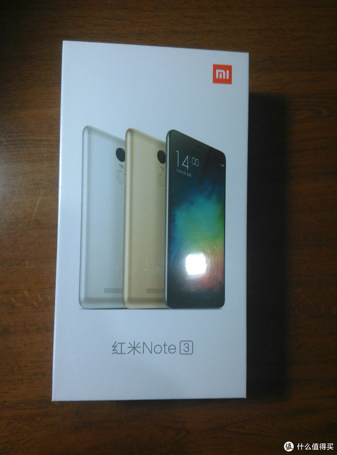 MI 小米5 高配黑及红米note3高配灰 对比评测