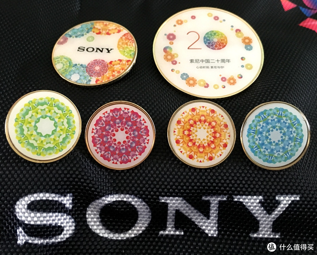 #本站首晒# SONY 索尼 中国20周年 购物袋+勋章 真人试背