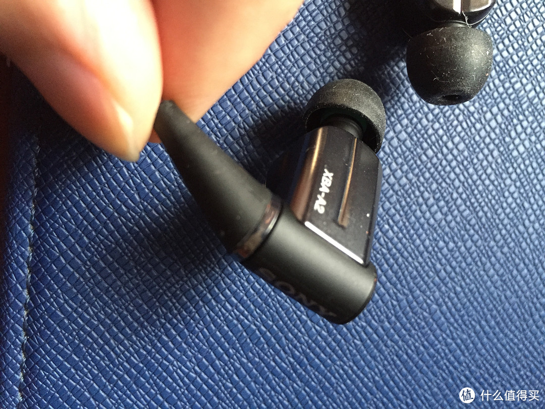 SONY 索尼 XBA-A2 三单元圈铁结合 入耳式耳机 开箱