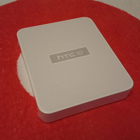 宏达电 HTC 10 4G手机外观展示(卡槽|镜头|接口)