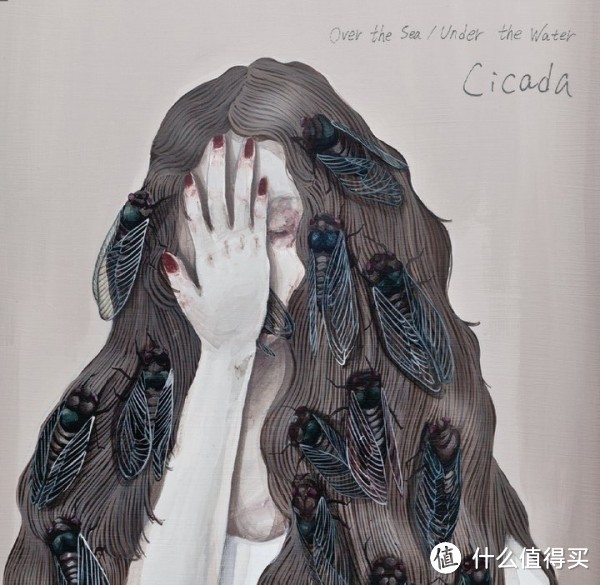 Cicada-over the sea/under the water