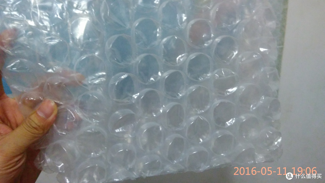 这个泡泡捏起来一定很爽-读库1602开箱