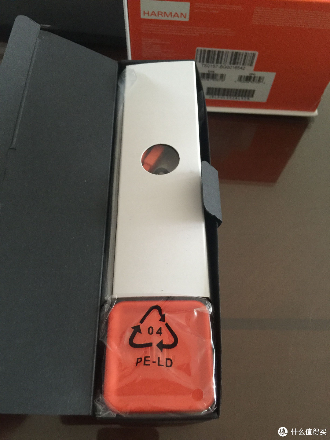 JBL Pulse 2 炫彩无线蓝牙小音箱 开箱