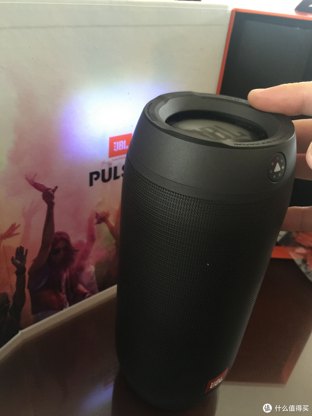 JBL Pulse 2 炫彩无线蓝牙小音箱 开箱