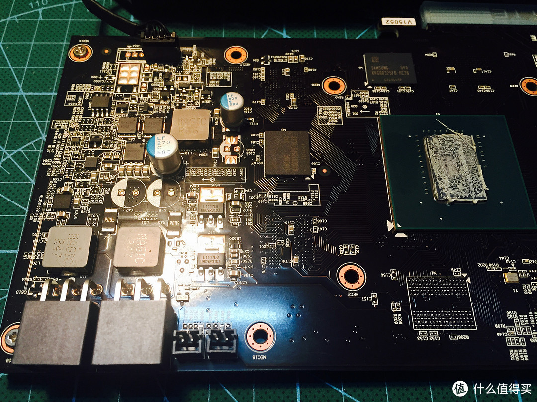 GIGABYTE 技嘉 GV-N960G1  开箱