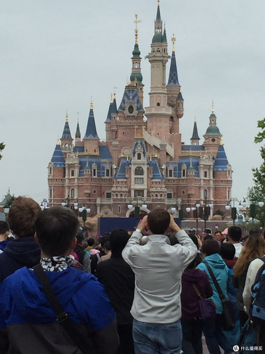 上海 Disney 试运营:小白鼠的一日游