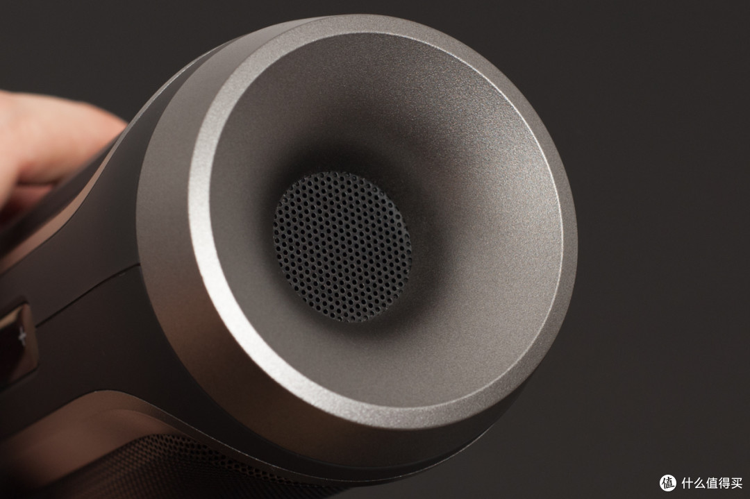 穷Diao丝的小玩物——JBL CHARGE 便携蓝牙 音箱 评测