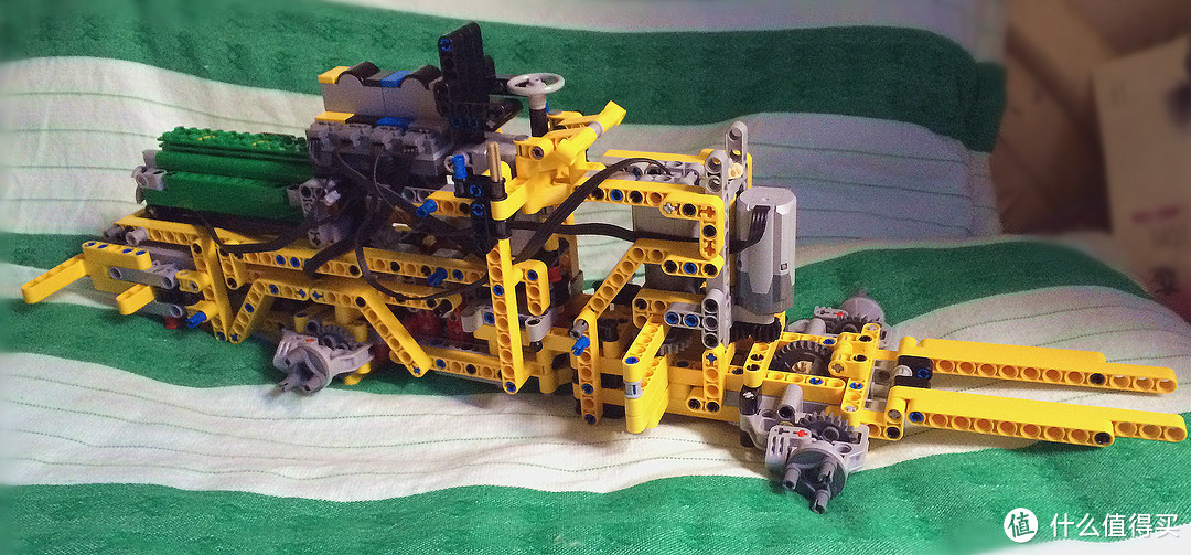 Lego 乐高 Volvo L350F 轮式装载机  lego-42030