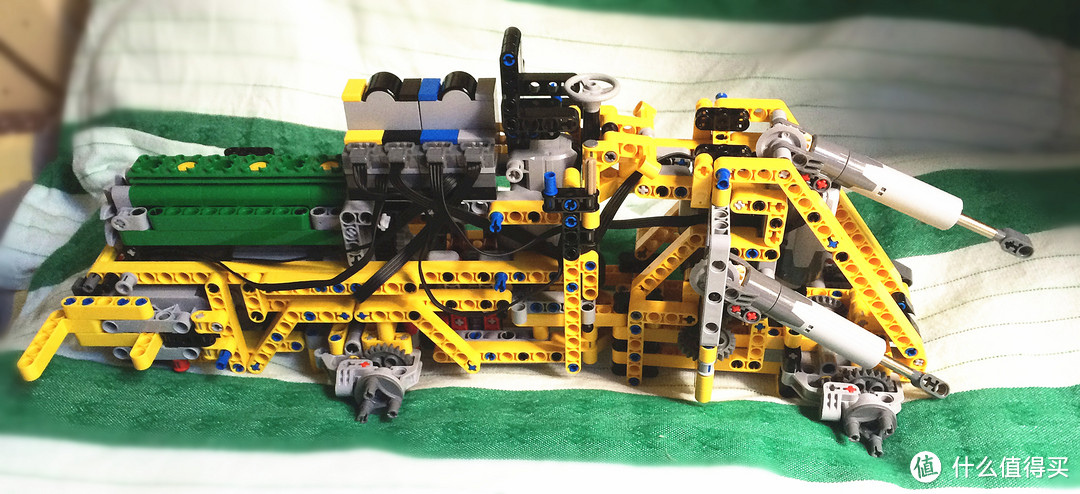 Lego 乐高 Volvo L350F 轮式装载机  lego-42030