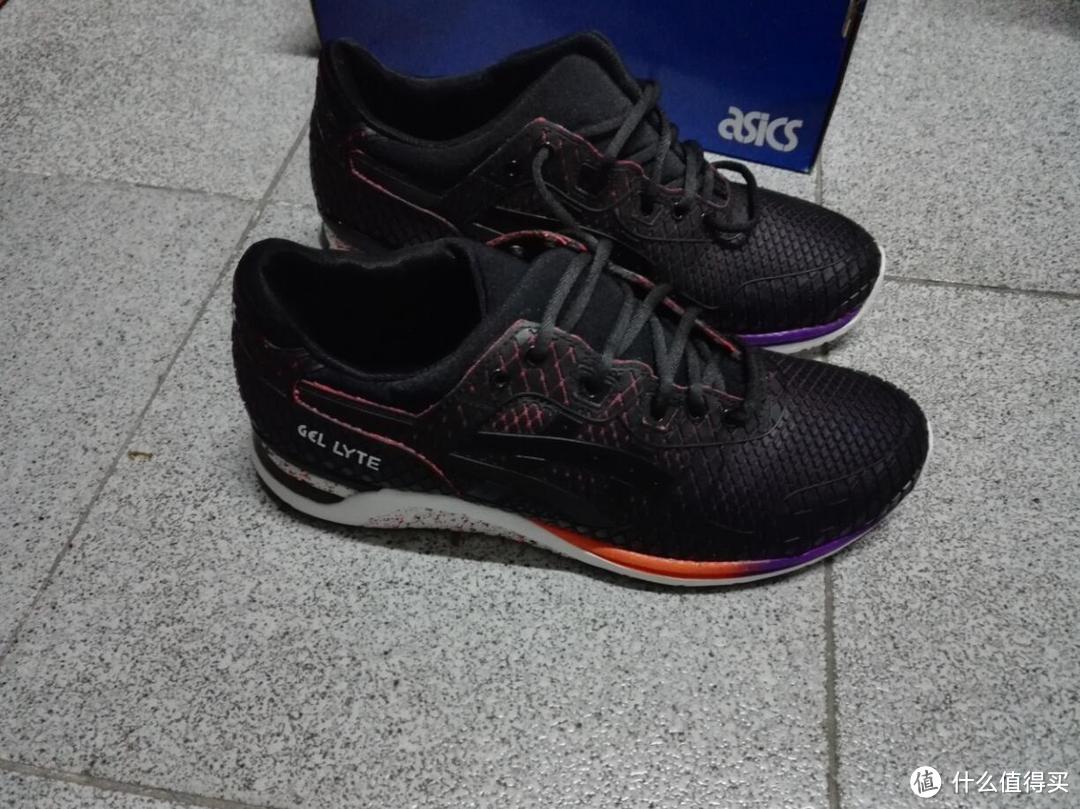 第一双 ASICS 亚瑟士 GEL-Lyte EVO 跑鞋