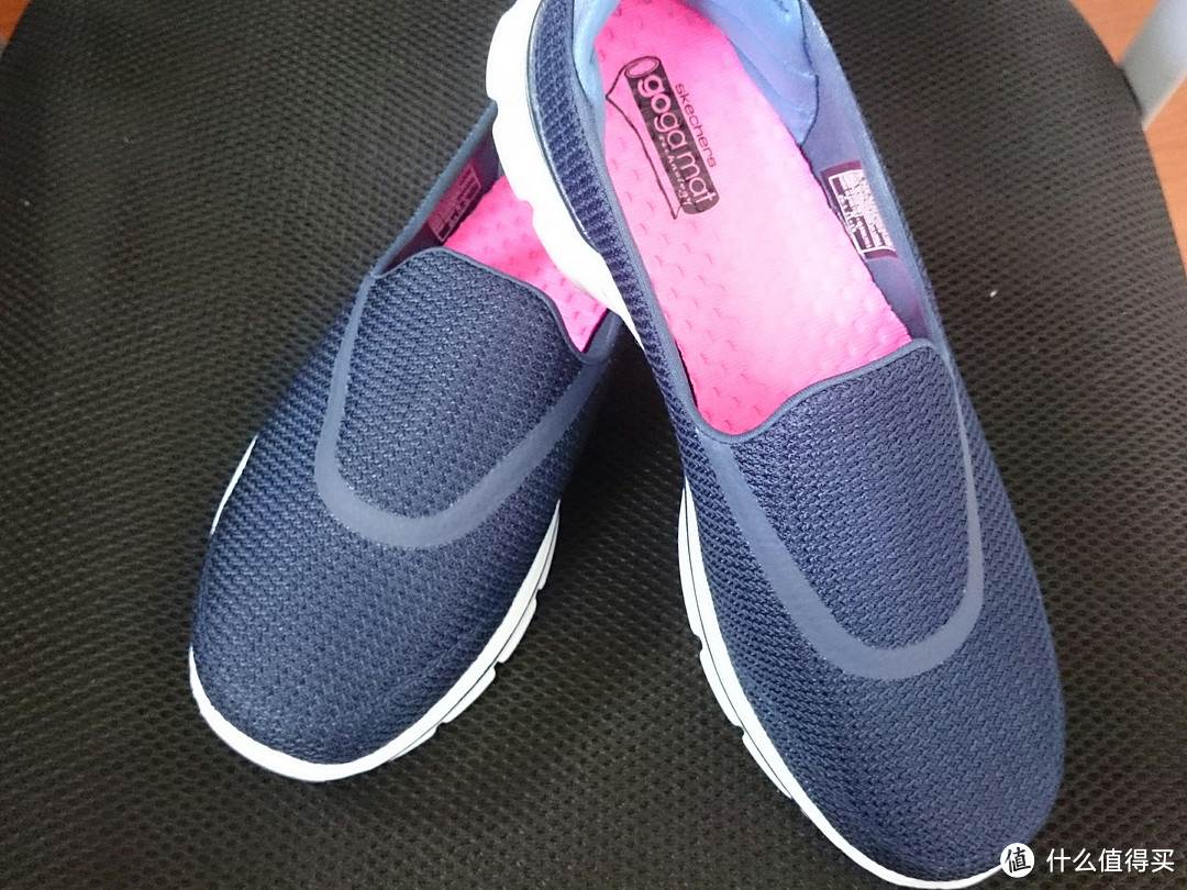 胖脚再试鞋：迟到的礼物 SKECHERS 斯凯奇 Go Walk 3 休闲鞋