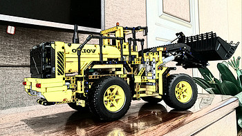 乐高科技系列 篇八：Lego 乐高 Volvo L350F 轮式装载机  lego-42030 