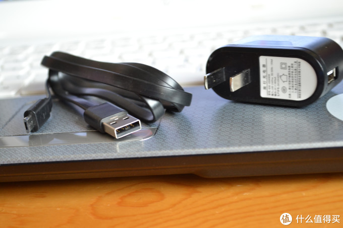 简单就好——送给父母的21克F1 老人手机简单开箱