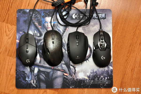 g900的屁股稍微有点塌,侧面的对比中又看到了跟无绳电话一般的g600