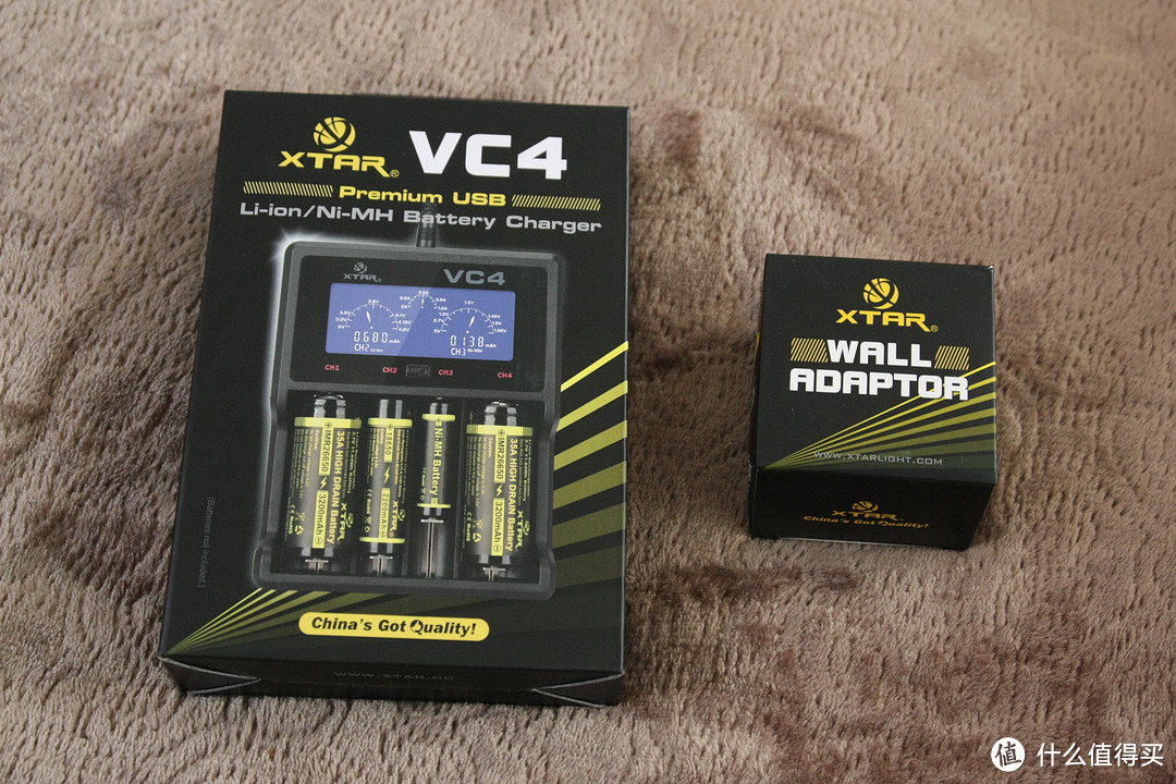 XTAR 爱克斯达 VC4充电器 的面纱