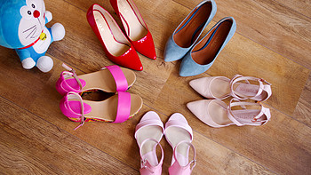 每个女人鞋柜里永远都少一双鞋 篇二：#天真不能无鞋#让色彩在脚尖飞扬
