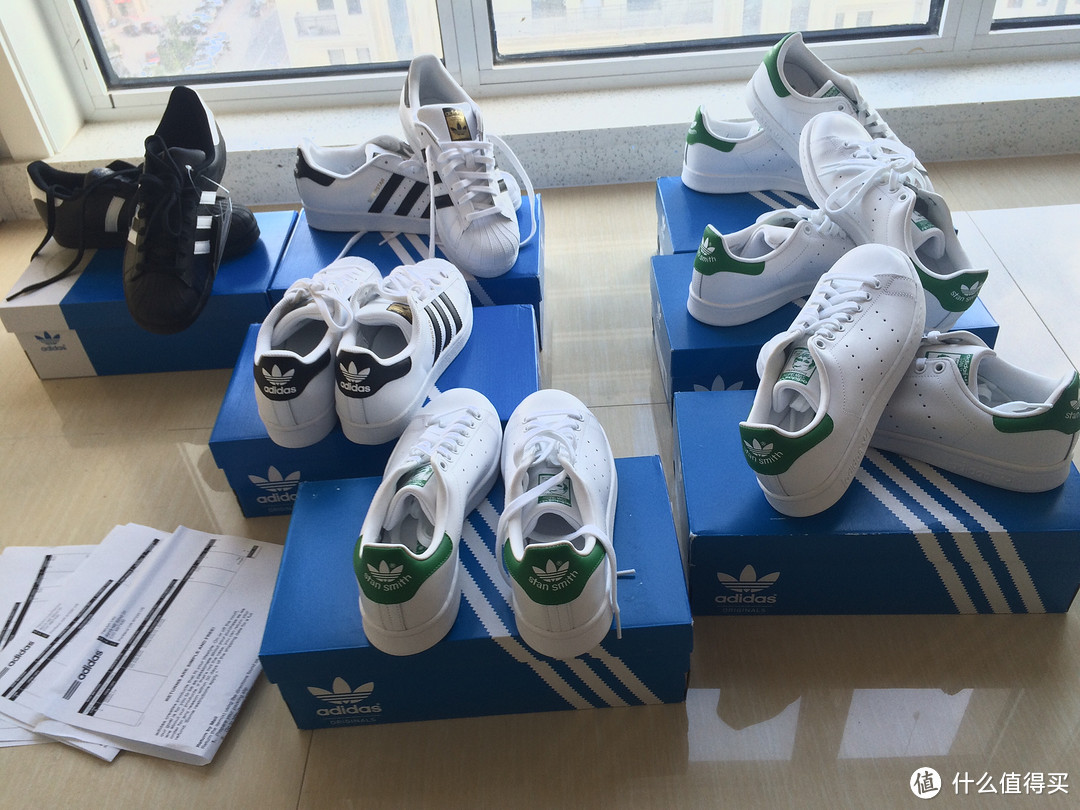 ''尺码怎么选''——美官网的adidas 阿迪达斯 Stan Smith 绿尾&super star 金标