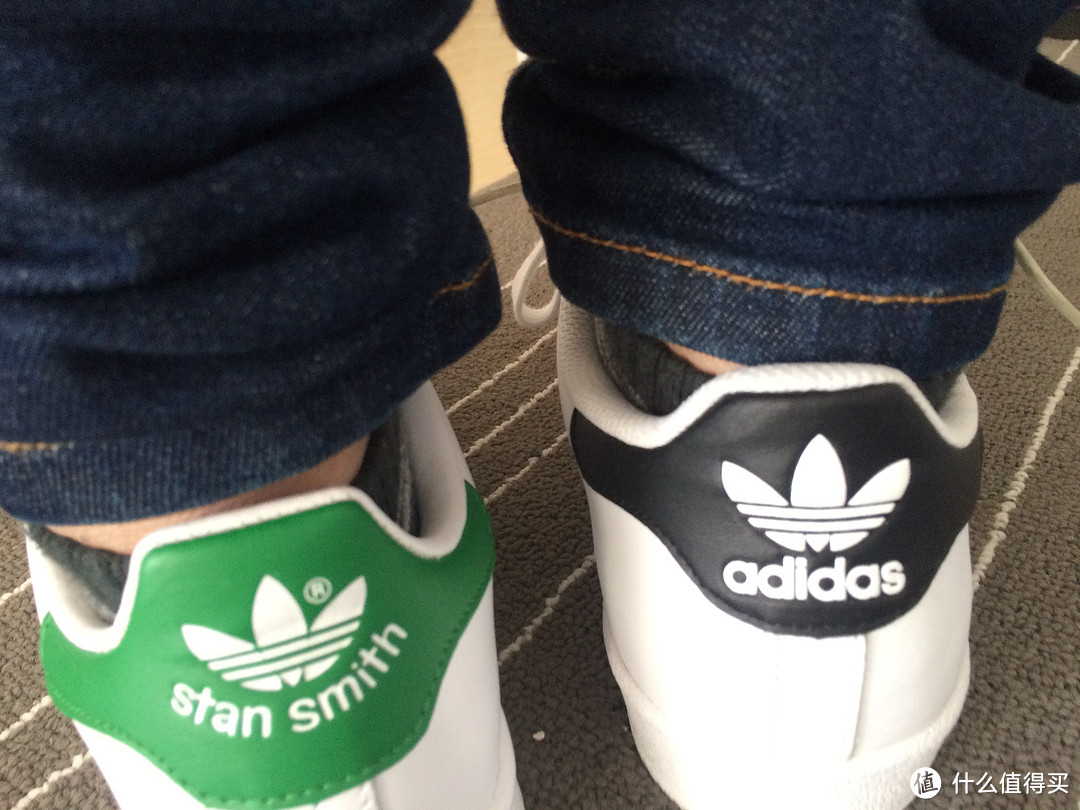 ''尺码怎么选''——美官网的adidas 阿迪达斯 Stan Smith 绿尾&super star 金标