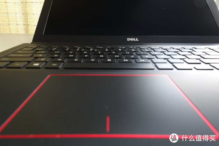 #我的笔电进化史#聊聊笔电选购原则  及晒 DELL 戴尔 Ins15PR-2748 游匣7000 I7 笔记本 ——颜值、性能、易扩展&易DIY