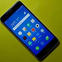 魅族 魅蓝3S 手机开箱展示(屏幕|摄像头|腰圆键|插孔)