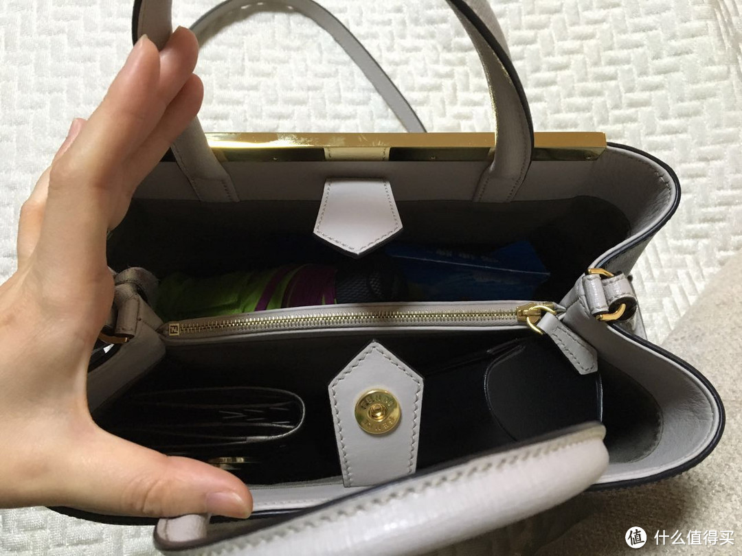 抓住一只“小怪兽”：Fendi 芬迪 2jours 限量款手提包