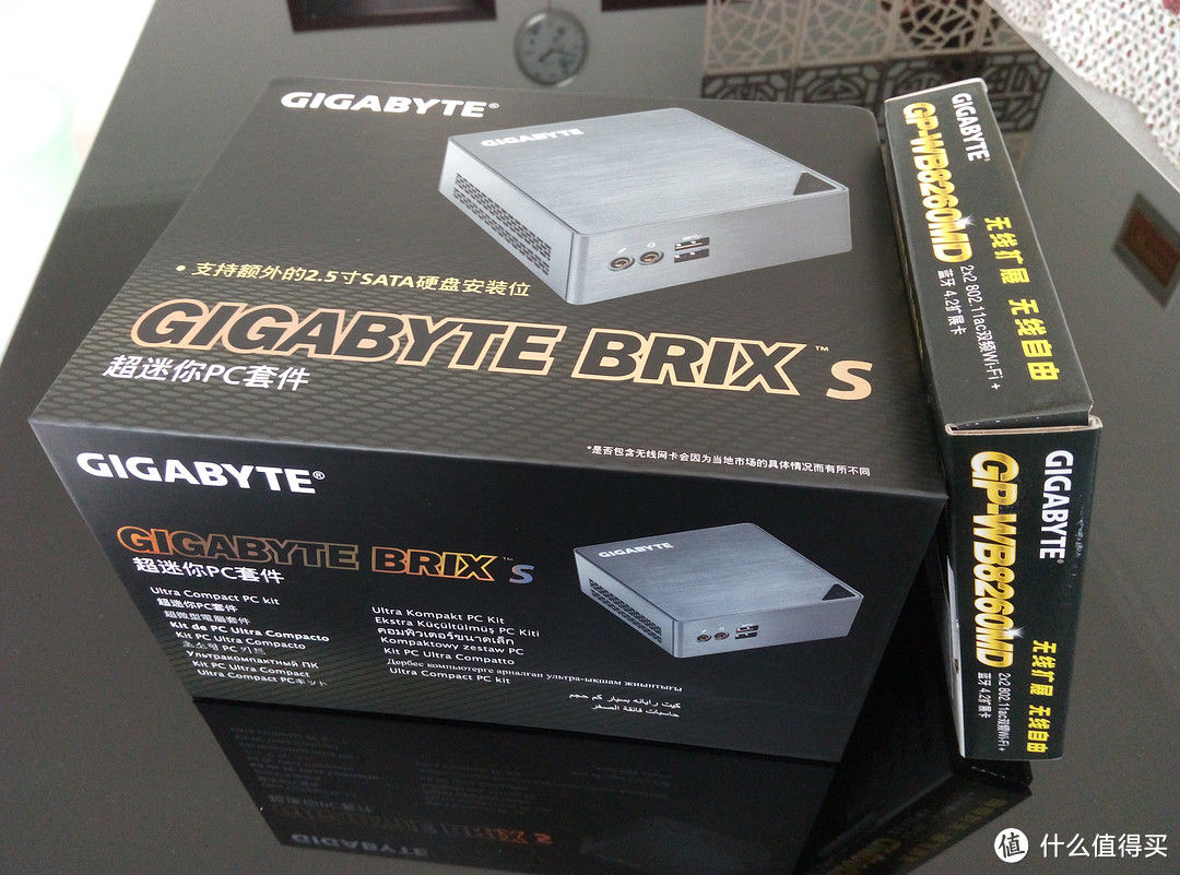 GIGABYTE技嘉Brix迷你PC  包装