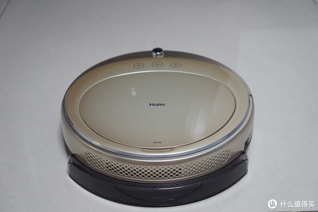 #本站首晒# 让父母远离家务 — Haier 海尔 SWR-T320S 扫地机器人 开箱评测