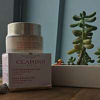 传说中的植物护肤世家，Clarins 娇韵诗 焕颜紧致日霜 开箱