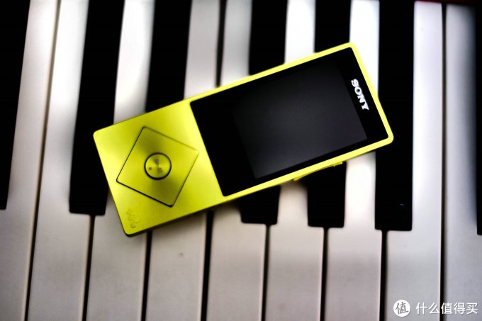 寂寞的心动起来：满满感动的 SONY 索尼 NW-A25 MP3播放器