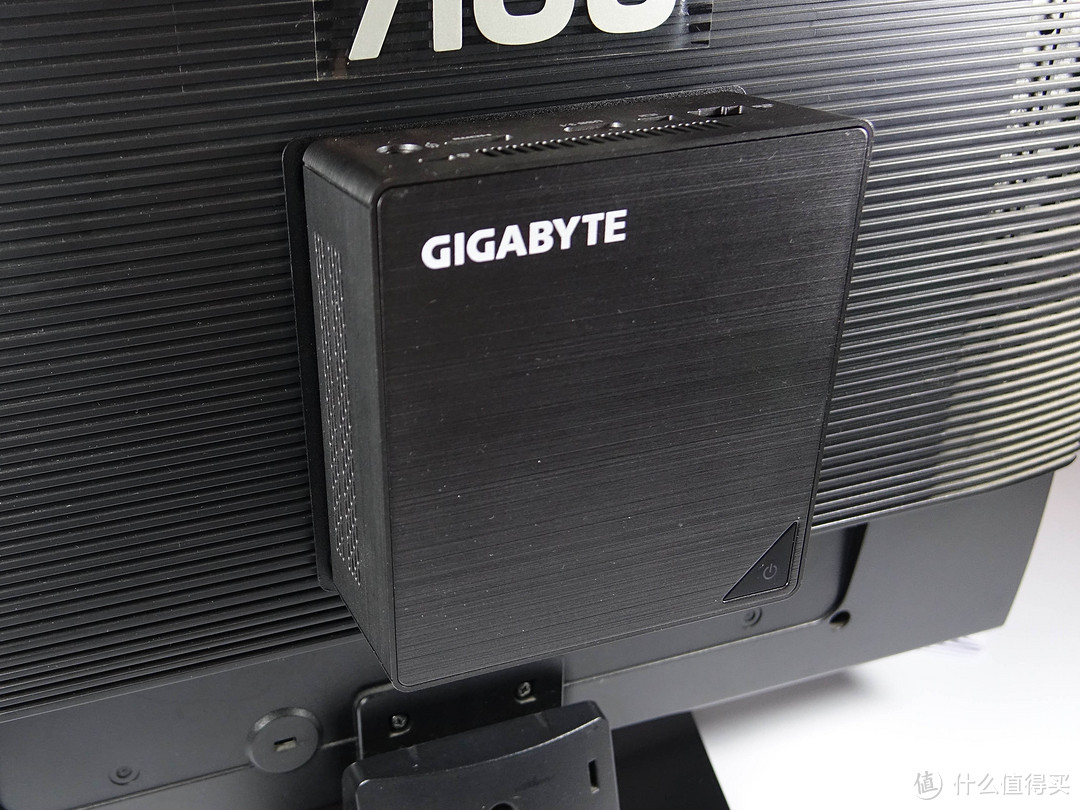 小身材大肚量，能装进口袋的PC - GIGABYTE 技嘉 BRIX微型电脑套件