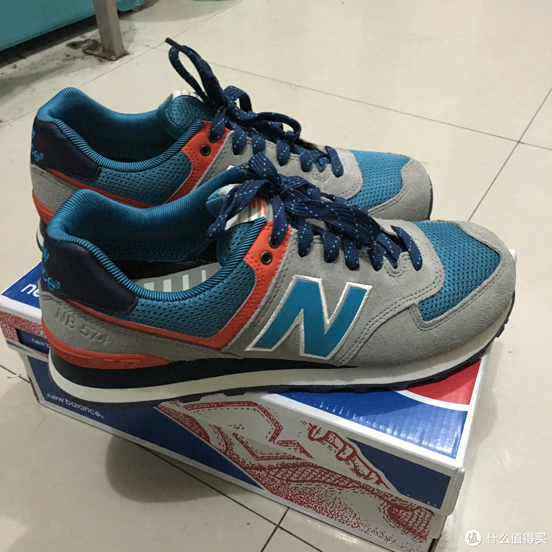 New Balance 复古跑步鞋ML574SOE