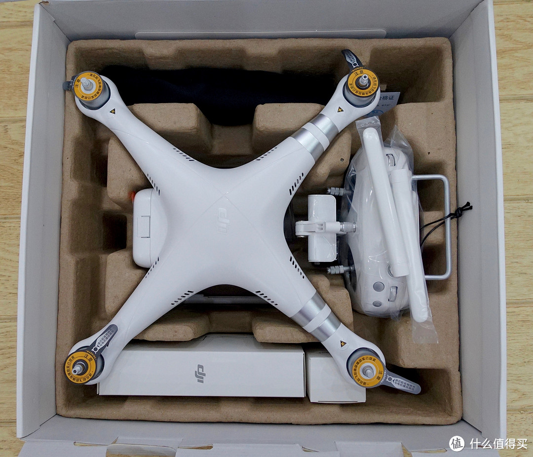 DJI 大疆精灵 Phantom 3 advanced 航拍器无人机开箱报告