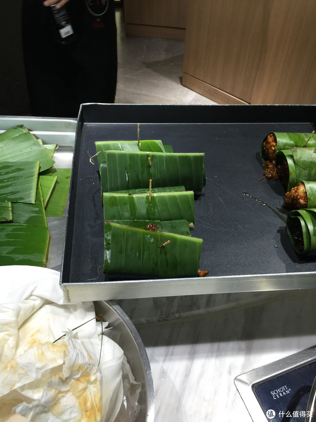 为了让你在变胖的路上越走越远——马来风味烤主肋骨+蜜汁炒油面制作方法