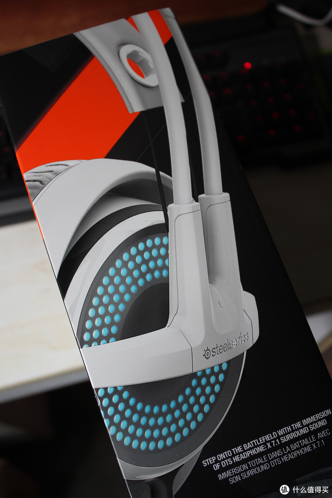 做工出色、灯光很炫、特色突出——SteelSeries 赛睿 西伯利亚350 游戏耳机首发众测