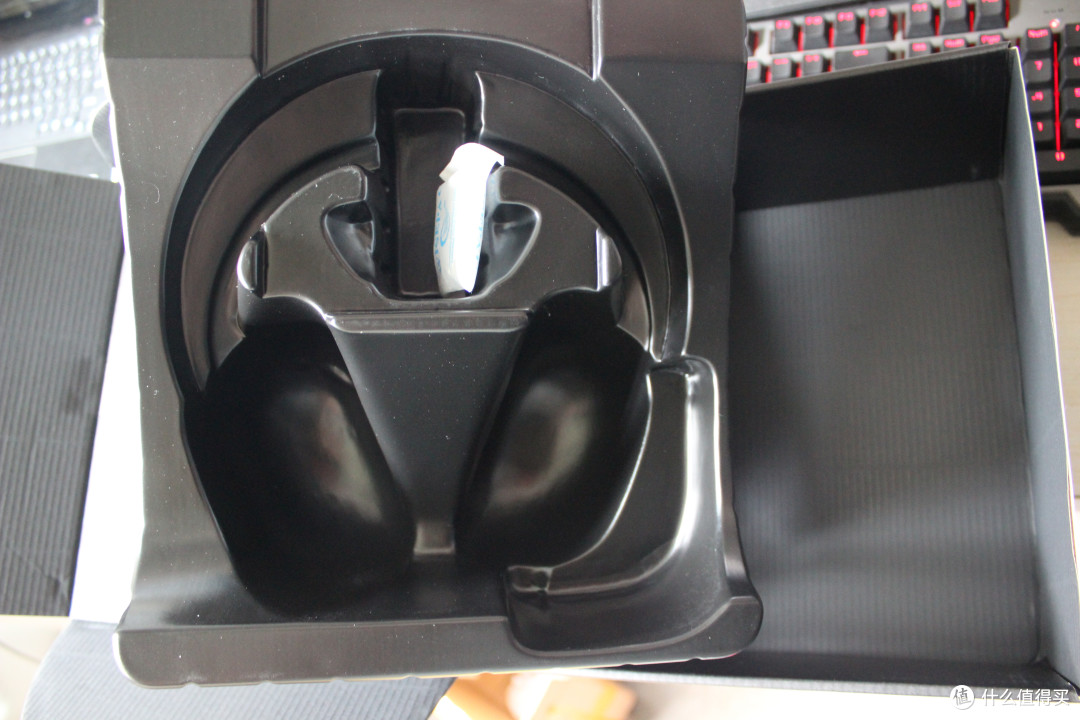 做工出色、灯光很炫、特色突出——SteelSeries 赛睿 西伯利亚350 游戏耳机首发众测