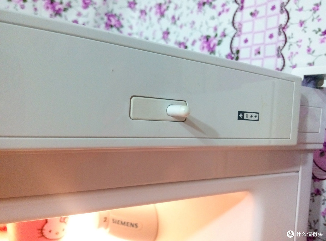 #细说家电# 父母都说好:西门子双门冰箱KK20V40TI使用评测