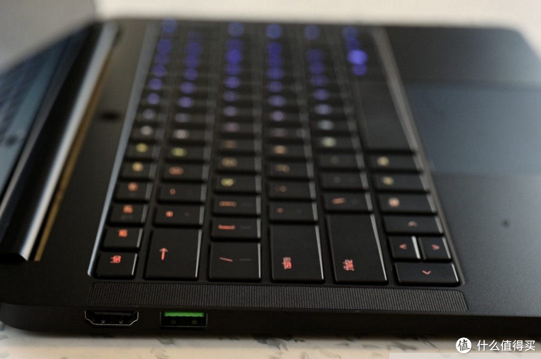 #我的笔电进化史# 买笔记本的正确姿势和Razer 雷蛇 ultrabook笔记本电脑 简晒