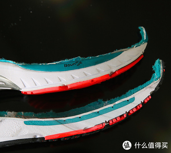 一双跑鞋该有的样子：LI-NING  李宁 烈骏智能跑鞋深度使用测评（一篇跑鞋测评该有的样子）